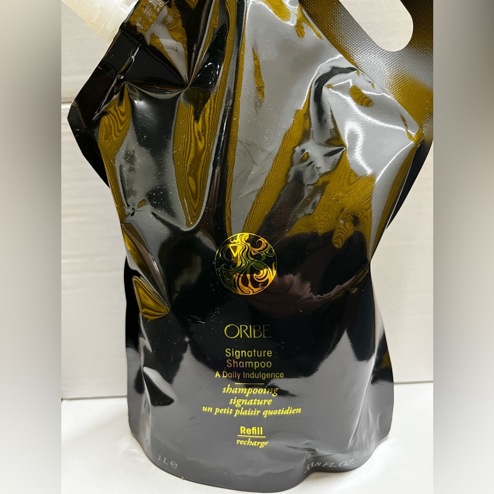 Oribe Signature Shampoo 33.8 oz  Refill